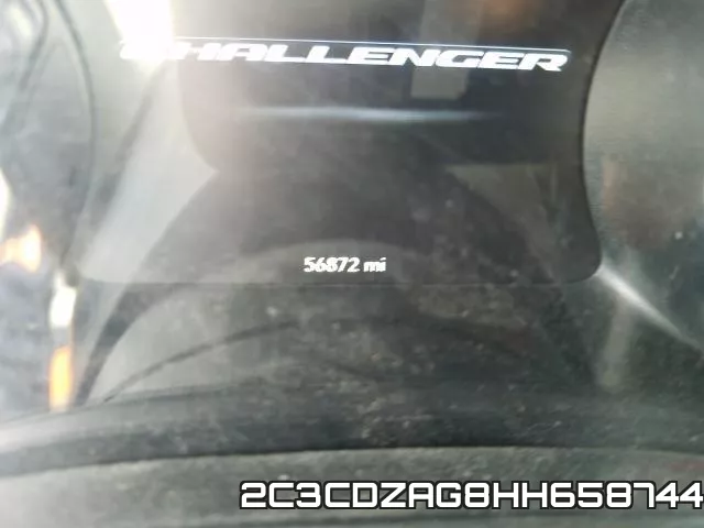 2C3CDZAG8HH658744_8.webp