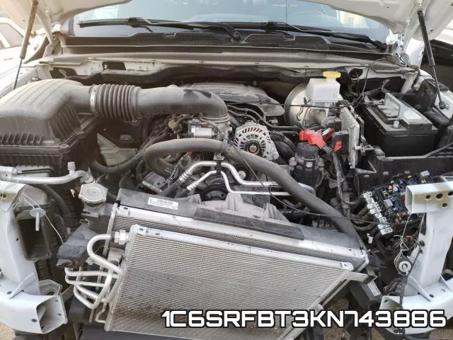 1C6SRFBT3KN743886_7.webp