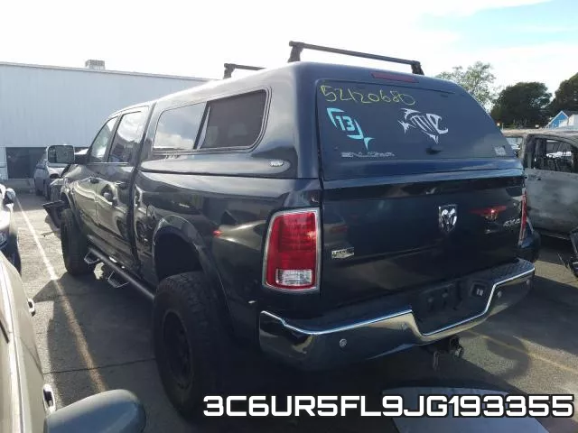 3C6UR5FL9JG193355_3.webp