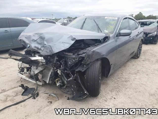 WBAJV6C51JBK07743_2.webp
