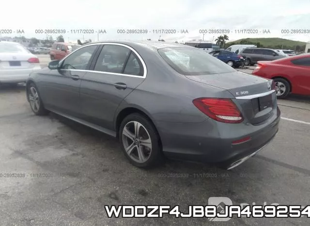 WDDZF4JB8JA469254_3.webp