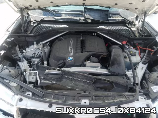 5UXKR0C54J0X84124