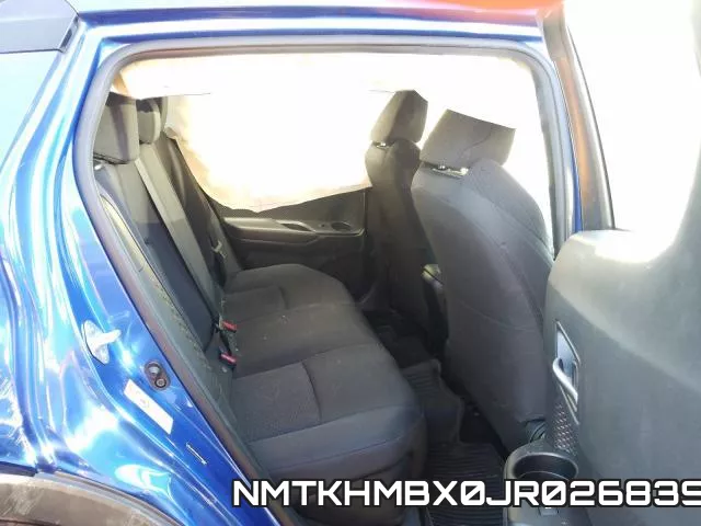 NMTKHMBX0JR026839_6.webp