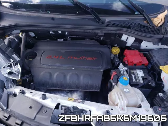 ZFBHRFAB5K6M19606_7.webp
