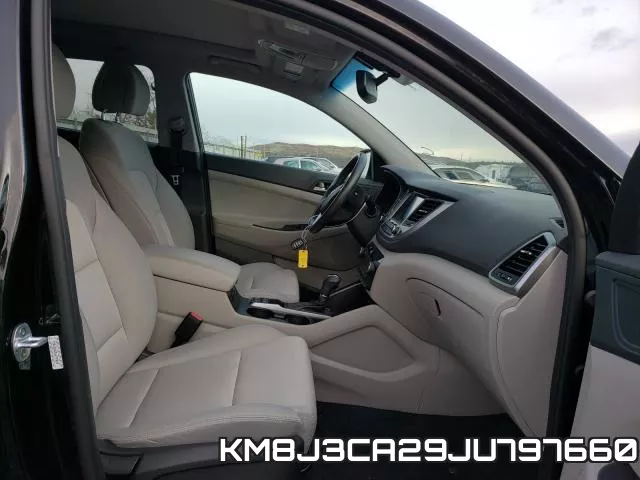 KM8J3CA29JU797660_5.webp