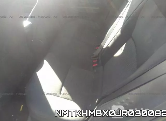NMTKHMBX0JR030082_8.webp