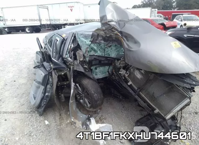 4T1BF1FKXHU744601_6.webp