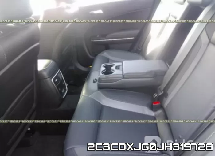 2C3CDXJG0JH319728_8.webp
