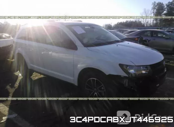 3C4PDCABXJT446925_1.webp