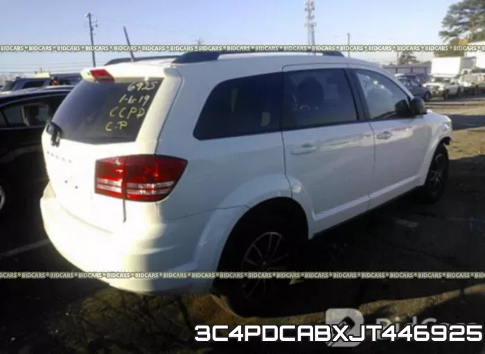 3C4PDCABXJT446925_4.webp