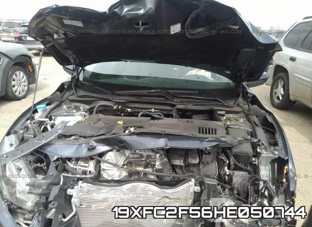 19XFC2F56HE050744_10.webp