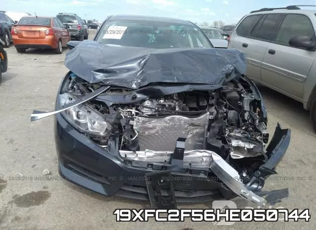 19XFC2F56HE050744_6.webp
