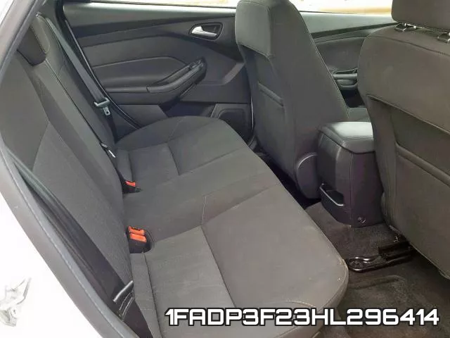 1FADP3F23HL296414_6.webp