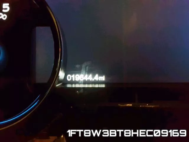 1FT8W3BT8HEC09169_8.webp