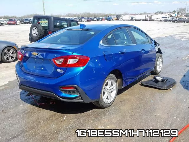 1G1BE5SM1H7112129_4.webp