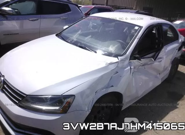 3VW2B7AJ7HM415065_6.webp