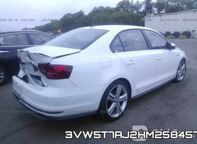 3VW5T7AJ2HM258457_4.webp