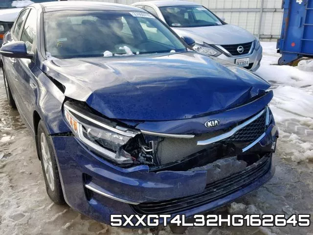 5XXGT4L32HG162645_9.webp