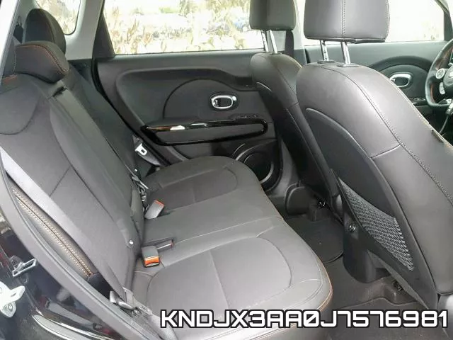 KNDJX3AA0J7576981_6.webp