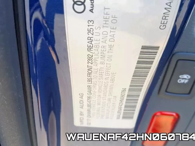 WAUENAF42HN060784_10.webp