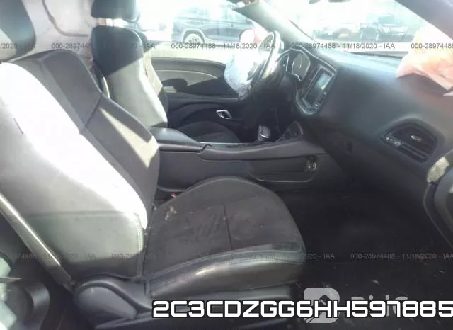 2C3CDZGG6HH597885_5.webp
