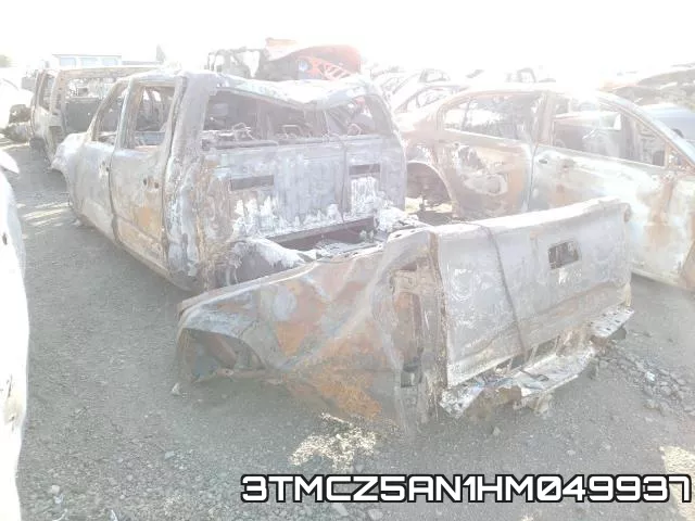 3TMCZ5AN1HM049937_3.webp