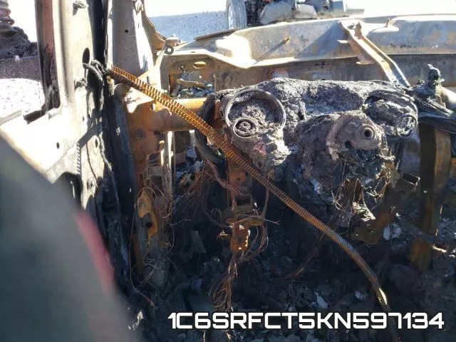 1C6SRFCT5KN597134