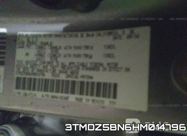 3TMDZ5BN6HM014796_9.webp