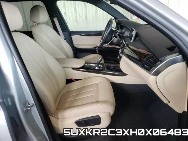 5UXKR2C3XH0X06483_5.webp