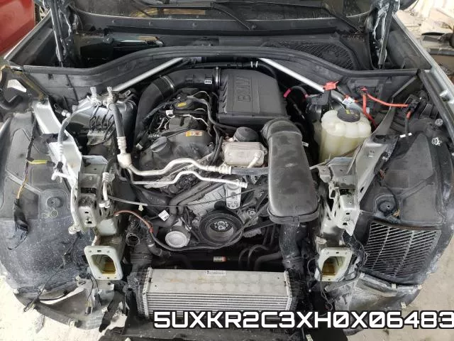 5UXKR2C3XH0X06483