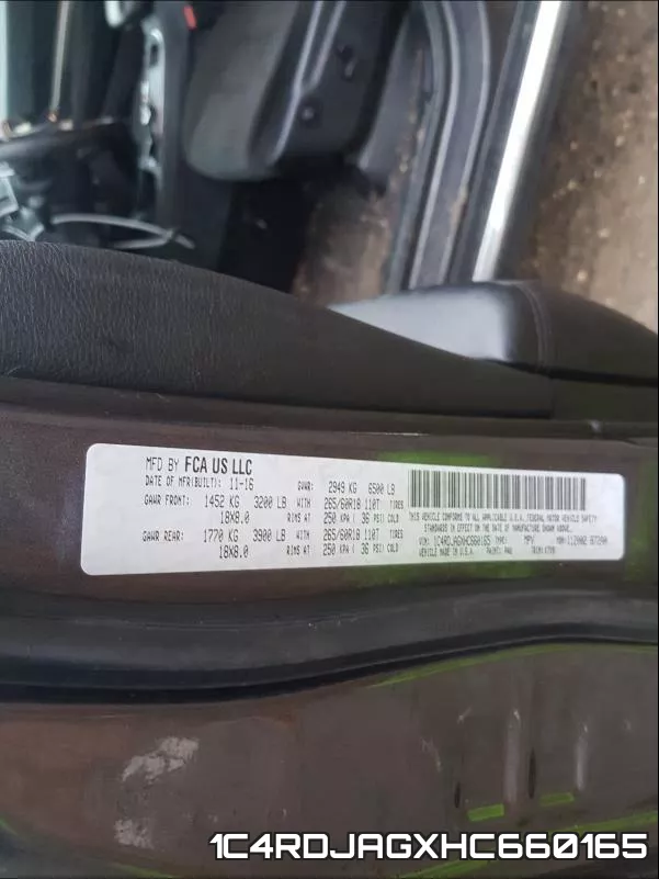 1C4RDJAGXHC660165_10.webp