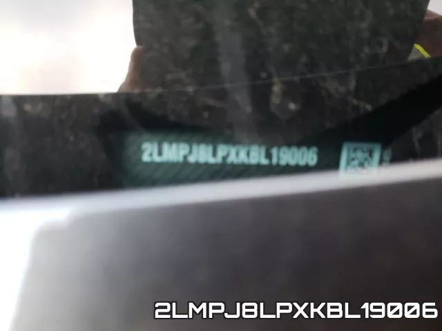 2LMPJ8LPXKBL19006_10.webp