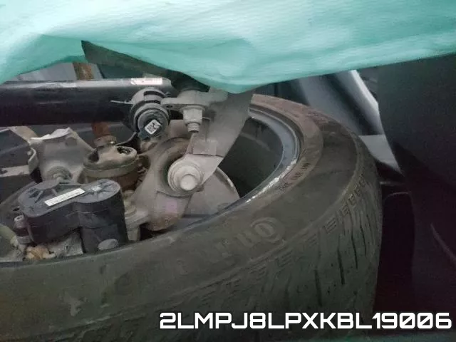 2LMPJ8LPXKBL19006_6.webp