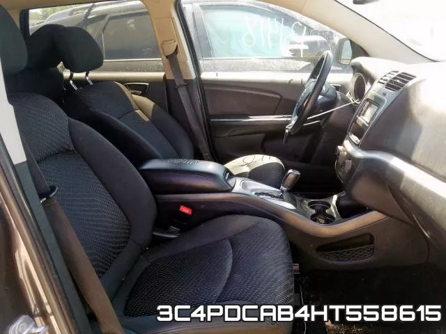 3C4PDCAB4HT558615_5.webp