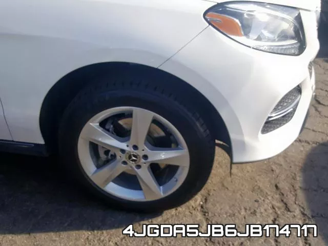 4JGDA5JB6JB174717_9.webp