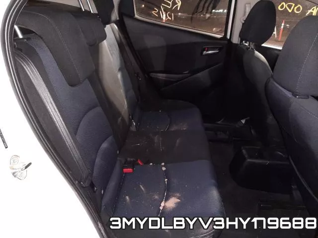 3MYDLBYV3HY179688_6.webp