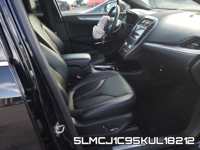 5LMCJ1C95KUL18212_5.webp