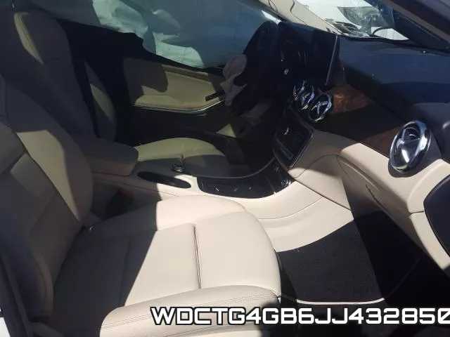 WDCTG4GB6JJ432850_5.webp