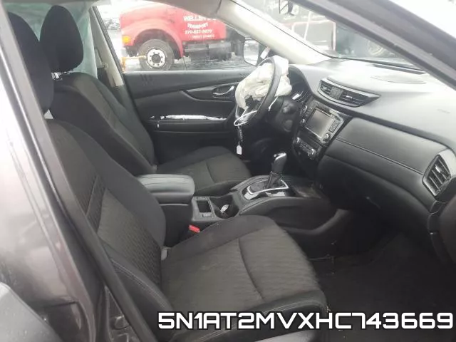 5N1AT2MVXHC743669_5.webp
