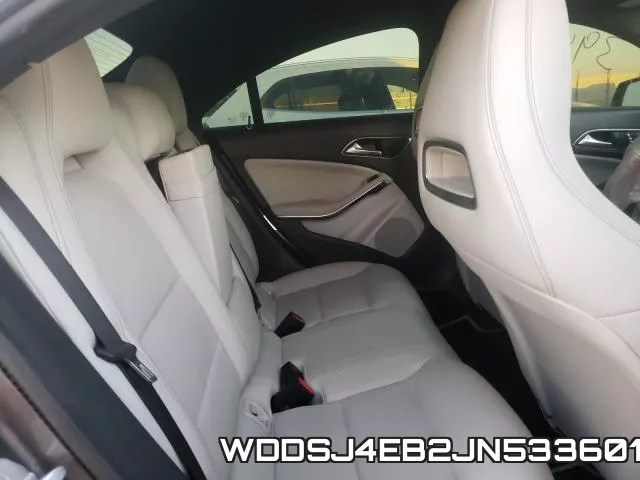 WDDSJ4EB2JN533601_6.webp