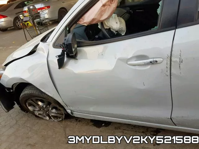 3MYDLBYV2KY521588_9.webp