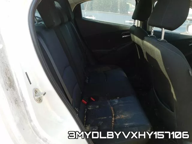 3MYDLBYVXHY157106_6.webp