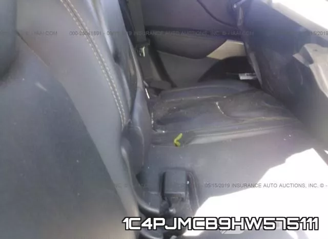 1C4PJMCB9HW575111_8.webp