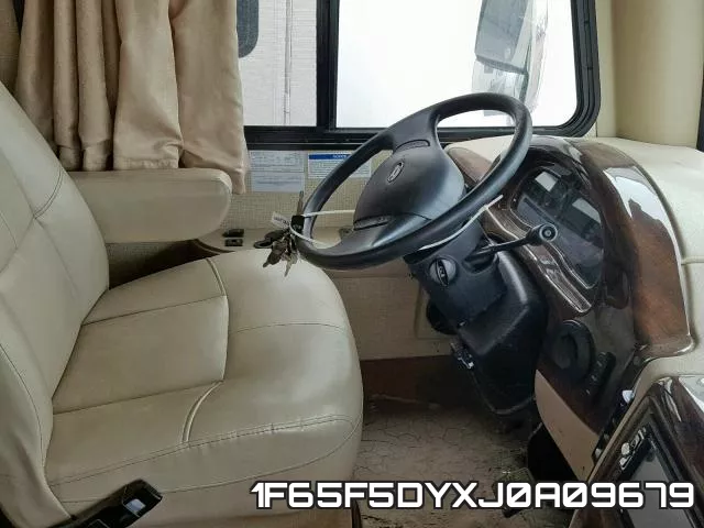 1F65F5DYXJ0A09679_5.webp