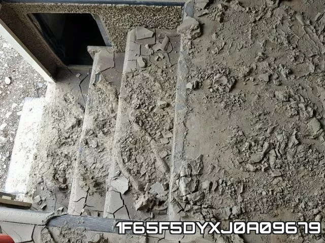 1F65F5DYXJ0A09679_9.webp