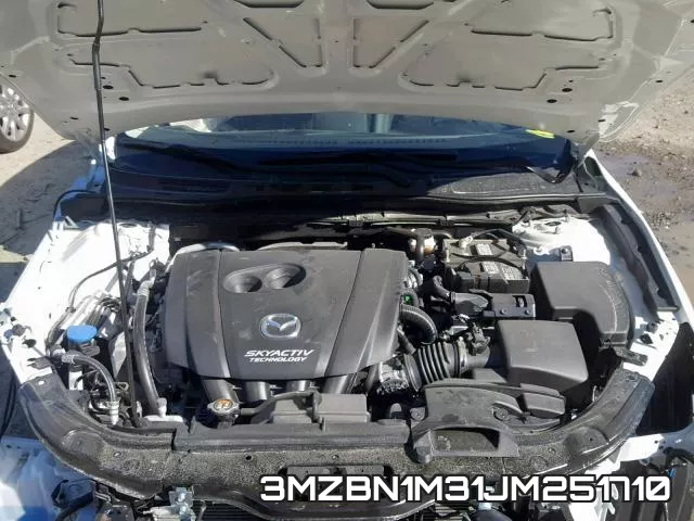 3MZBN1M31JM251710_7.webp