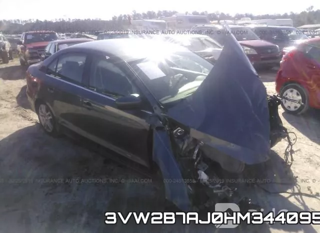3VW2B7AJ0HM344095