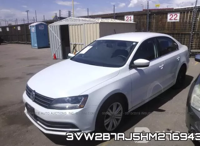 3VW2B7AJ5HM276943_2.webp