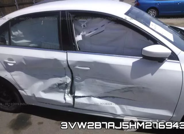 3VW2B7AJ5HM276943_6.webp