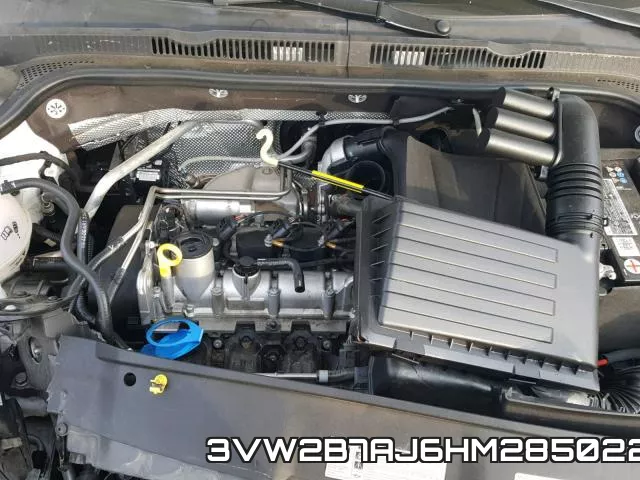 3VW2B7AJ6HM285022_7.webp
